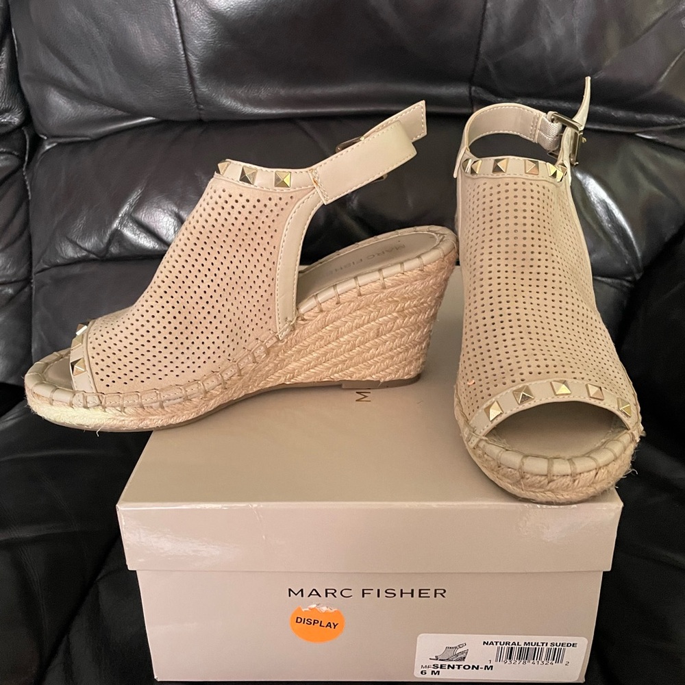 Marc Fisher Natural Wedges